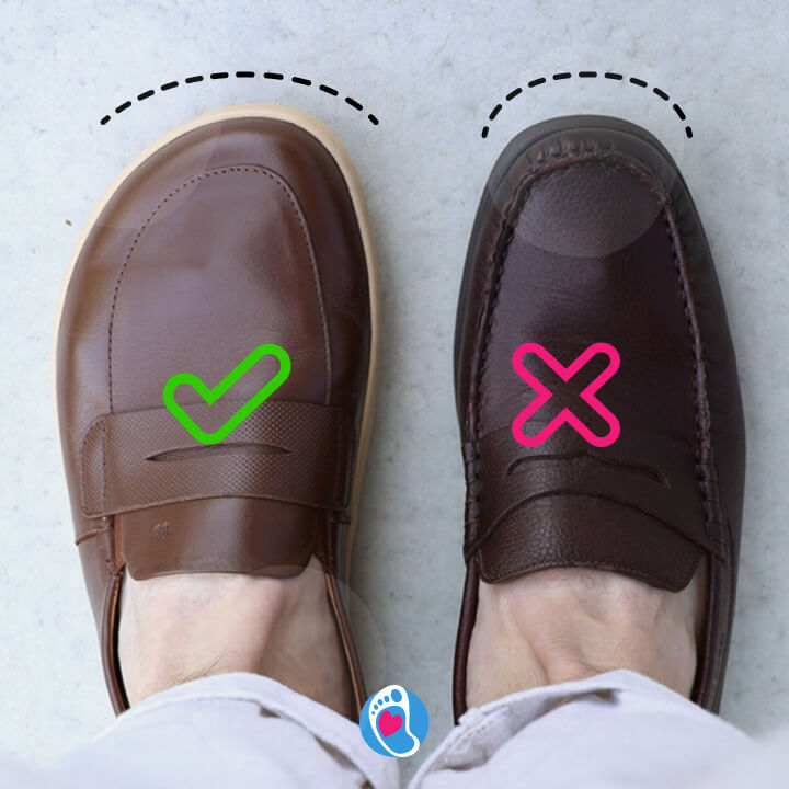 porownanie-buty-barefoot-i-klasyczne-ksztalt-stopy-anatomiczna-podeszwa-Bosa-Stopka Zestawienie buta barefoot i tradycyjnego - bosa stopka